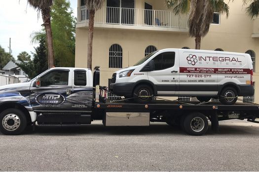 Luxury Vehicle Towing-in-Pinellas Park-Florida